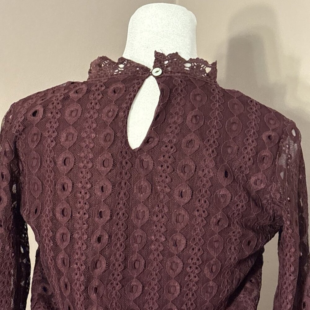 POL Maxi Dress Burgundy High Collar Lace Overlay Victoria Elastic Waist Sz S - Picture 6 of 8